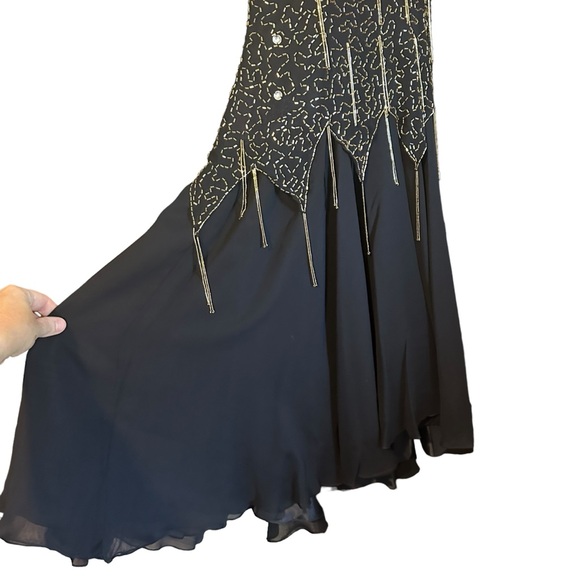 Vintage De Oscar Collection 100% Silk Beaded Fringe Halter Midi Dress Sz 8 EUC - Picture 3 of 16